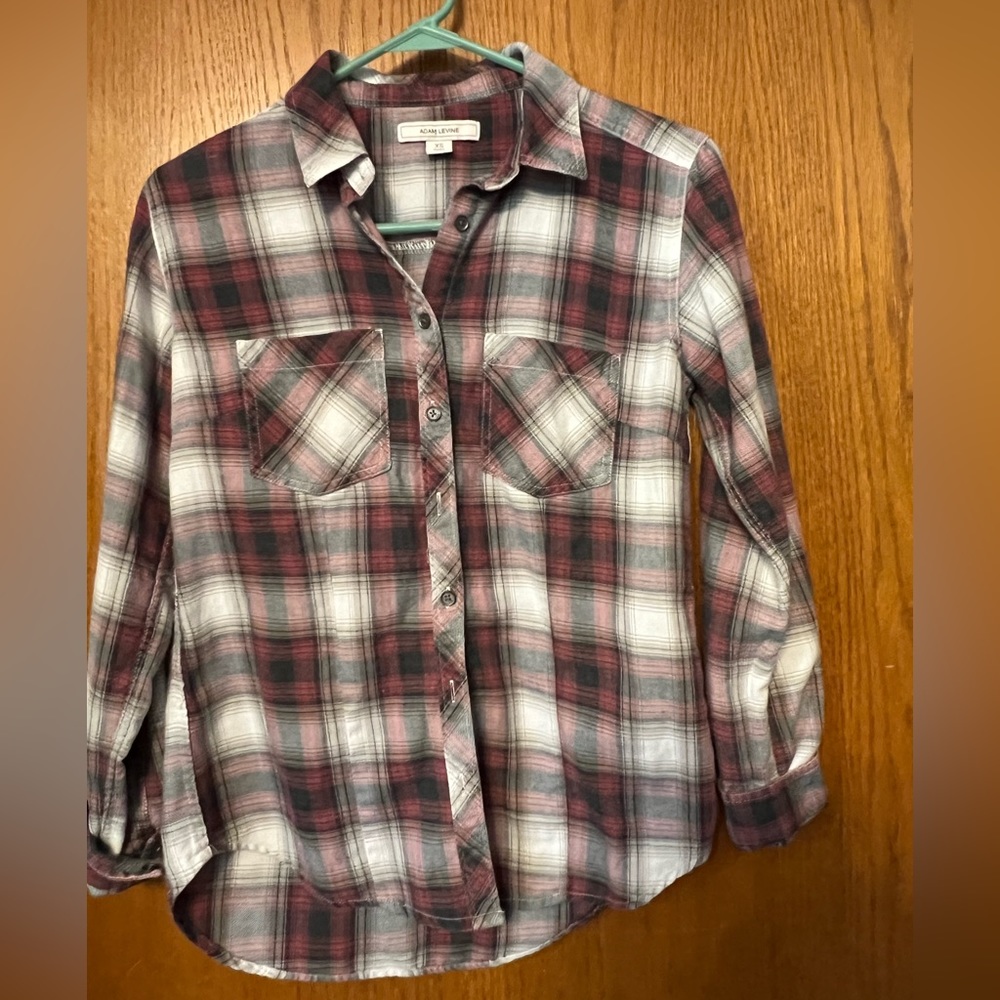 Adam Levine flannel XS women’s button down red/grey plaid